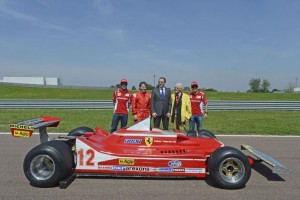 Nella foto di Ercole Colombo, da sinistra: Fernando Alonso, Jacques Villeneuve, Stefano Domenicali, Giulio Borsari, Felipe Massa.