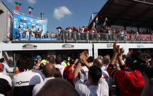 Il podio tutto Honda di gara 1, vinta da Gabriele Tarquini.