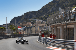 La Mercedes è sotto accusa per un test privato condotto assieme alla Pirelli.