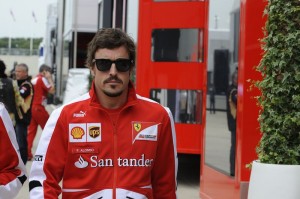 Viso scuro a Silverstone per un Fernando Alonso reduce da qualifiche disastrose.