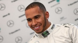 Domani Lewis Hamilton (Mercedes) partirà in pole per il GP di Gran Bretagna.