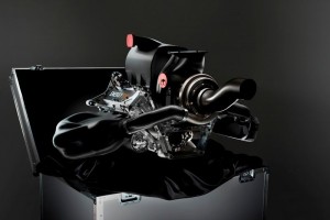 Il nuovo motore Renault Energy F1 esposto a Le Bourge.