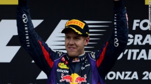Settima vittoria di fila per Vettel.