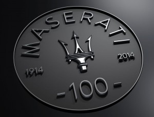 Il logo ufficiale del centenario Maserati.