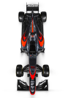 McLaren_15-05-01_0029