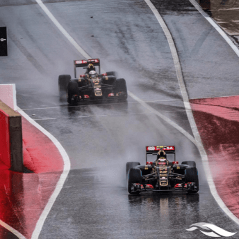  Le due Lotus F1 corrono sulla pista allagata di Austin - GP Usa 2015