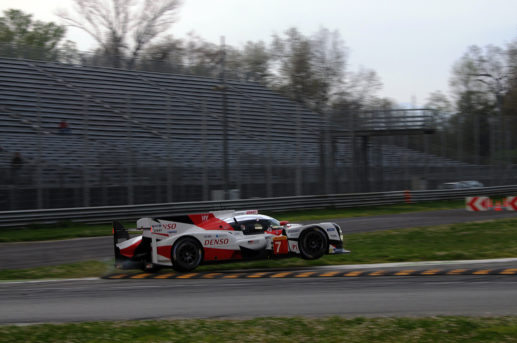 Sul veloce tracciato di Monza le Toyota TS050 Hydrid hanno letteralmente volato! (foto Marco Brida)
