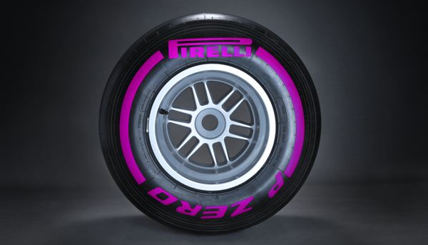 Nuova sceltra Ultrasoft tra le gomme Pirelli